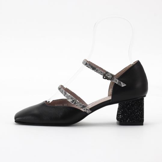 MIU MIU パテント太ヒール 24.5 ミュウミュウ ハイヒール MIU MIU パテント太ヒール 24.5 ミュウミュウ ハイヒール