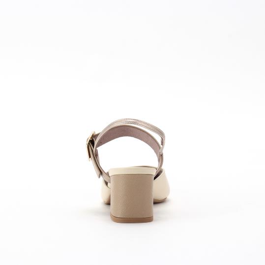 専用出品 【24秋新作】ECRU 後ろゴムカッポー 後ろひもカッポー まとめ売り SHOES CONCIERGE
