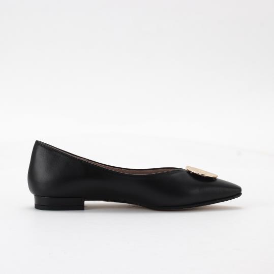 驚きの値段での商品をすべて SHOES CONCIERGE 靴