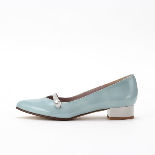 GINZA Kanematsu ♡水色 フラットシューズ SHOES CONCIERGE