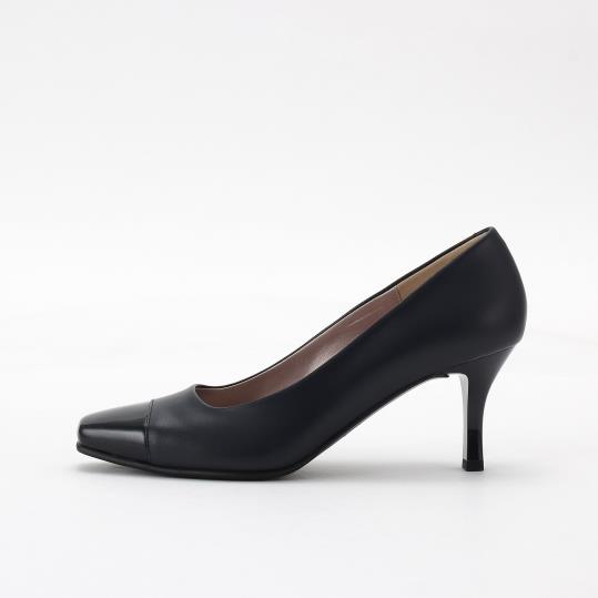 Thuypham です SHOES CONCIERGE