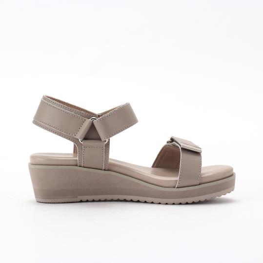 値下げ　銀座かねまつ　ベージュゴールド　オープントゥ　23.5㎝　新品未使用 値下げ 銀座かねまつ ベージュゴールド オープントゥ 23.5