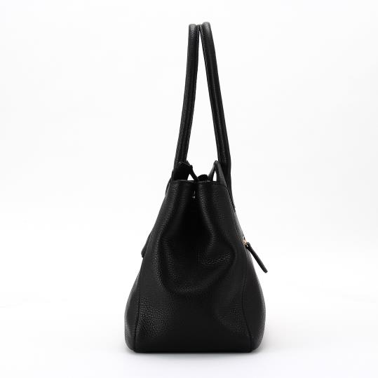 極美品 銀座かねまつ 2way シボ革 ターンロック ショルダーバッグ トート 銀座かねまつ バッグのおすすめ人気商品一覧 通販 - Yahoo!ショッピング