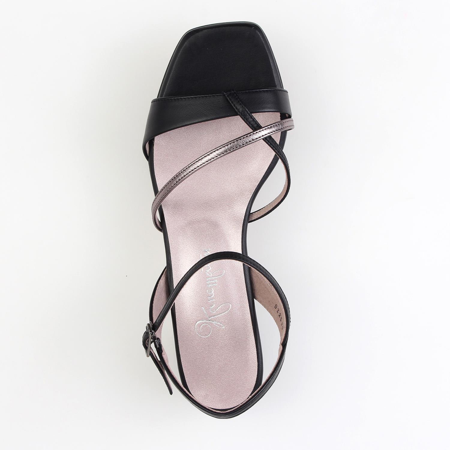 SHOES CONCIERGE