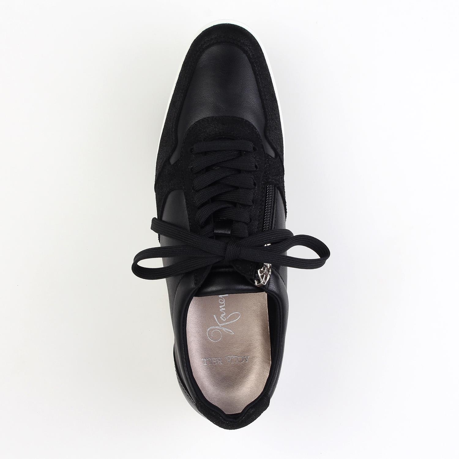 SHOES CONCIERGE