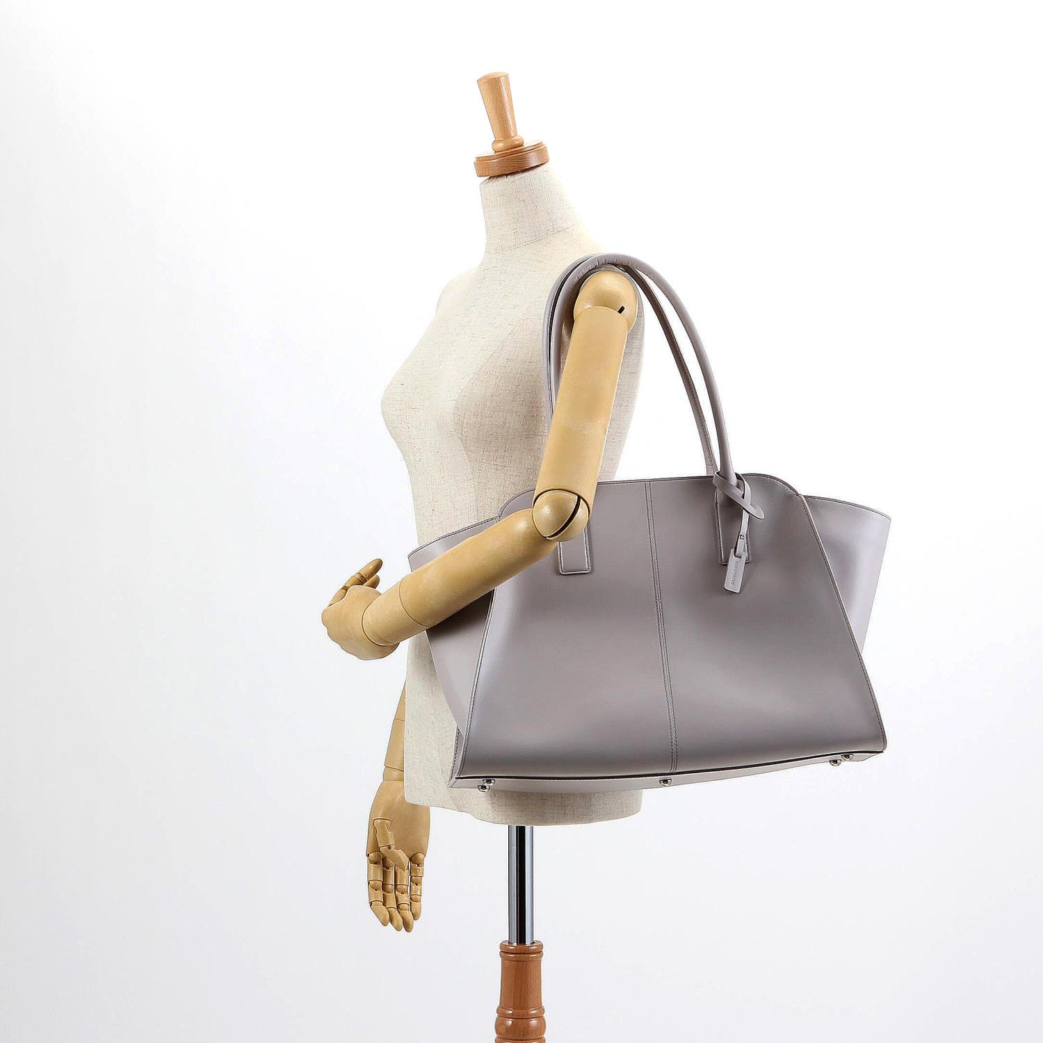 MACO/WePromised. TOUR 2022フーディ/ベージュ/ L BLUZY